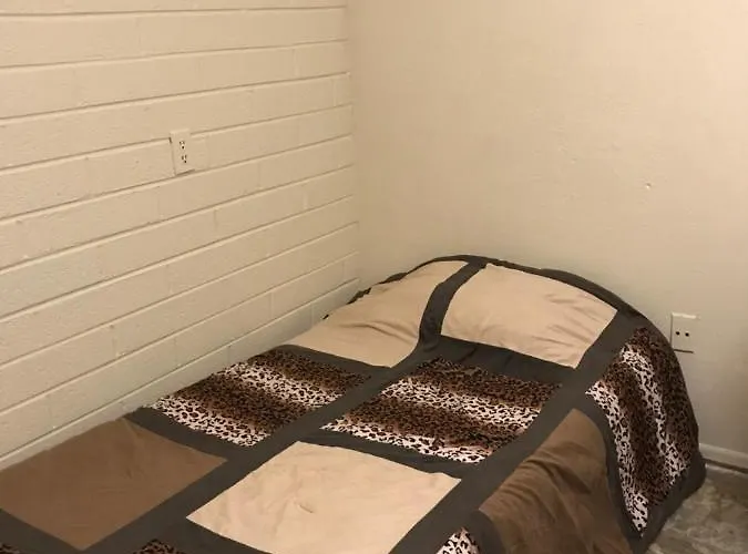 Susies Suites- 7th Hostel Mesa