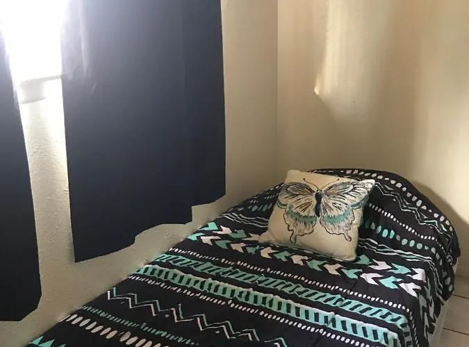 Susies Suites- 7th Hostel *